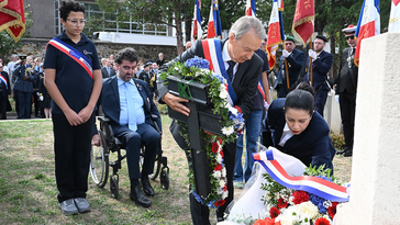 Hommage aux morts de la Royal Air Force inhumés à Clichy