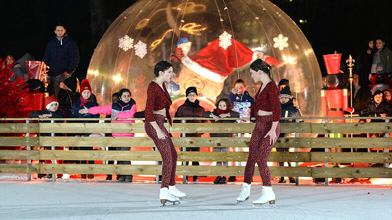 spectacle patinage noel clichy 2019